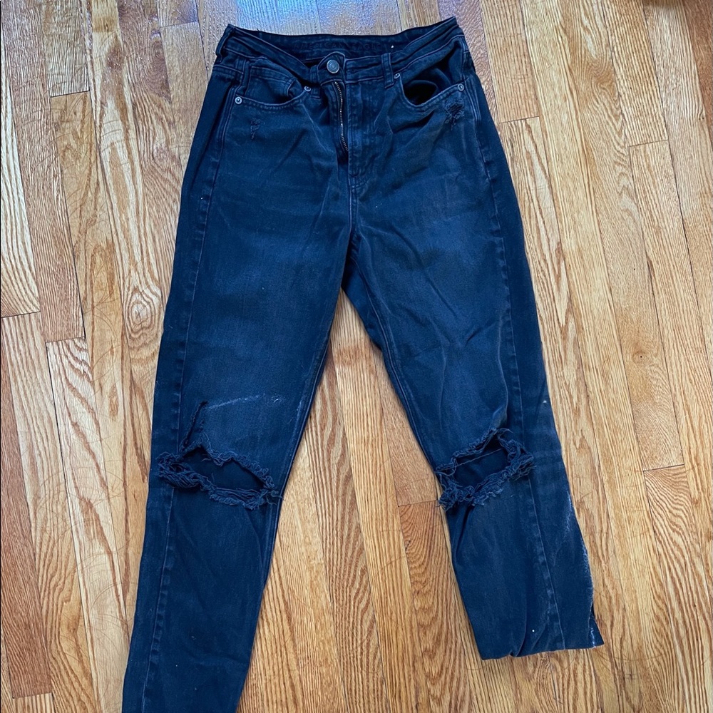 American Eagle Mom Jeans